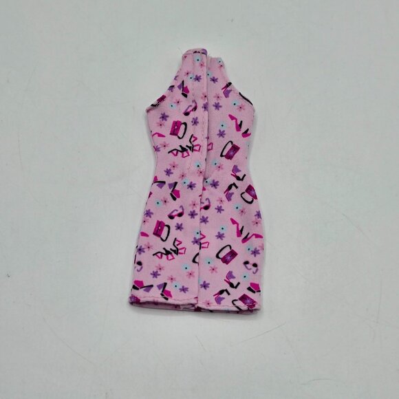 Barbie Doll Pink Halter Dress With Shoes & Heel Print - Picture 6 of 6